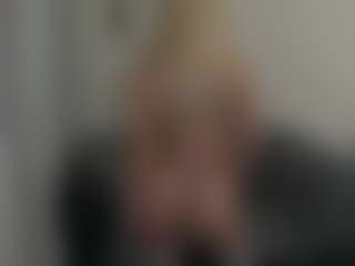 glossybabe's Live Sex Cam Show