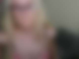 glossybabe's Live Sex Cam Show