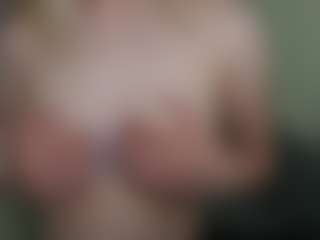 glossybabe's Live Sex Cam Show
