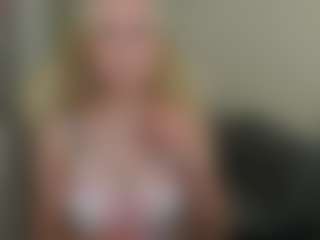 glossybabe's Live Sex Cam Show