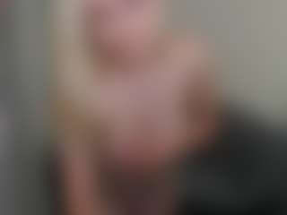 glossybabe's Live Sex Cam Show