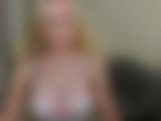 glossybabe's Live Sex Cam Show