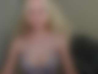 glossybabe's Live Sex Cam Show