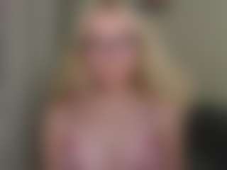 glossybabe's Live Sex Cam Show