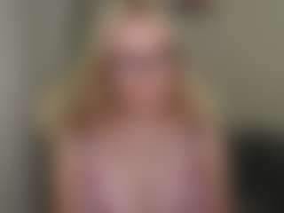 glossybabe's Live Sex Cam Show