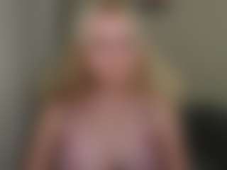 glossybabe's Live Sex Cam Show
