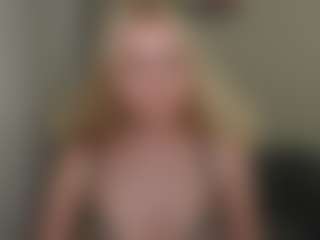 glossybabe's Live Sex Cam Show