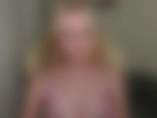 glossybabe's Live Sex Cam Show
