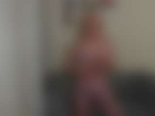 glossybabe's Live Sex Cam Show
