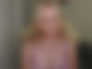 glossybabe's Live Sex Cam Show