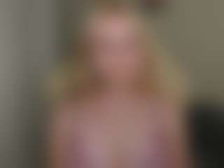 glossybabe's Live Sex Cam Show