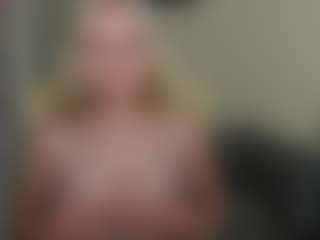 glossybabe's Live Sex Cam Show
