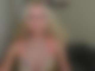 glossybabe's Live Sex Cam Show