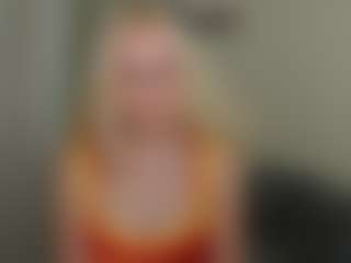 Live cam show with glossybabe - Big Tits on CamClone