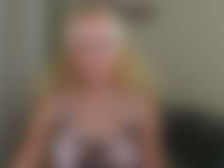 glossybabe's Live Sex Cam Show