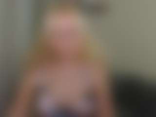 glossybabe's Live Sex Cam Show