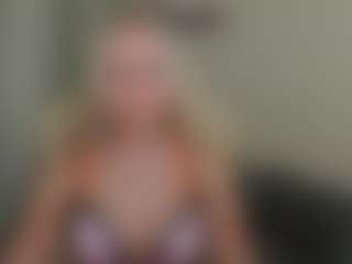 glossybabe's Live Sex Cam Show