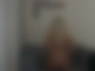 glossybabe's Live Sex Cam Show