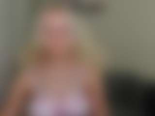 glossybabe's Live Sex Cam Show