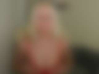 Live cam show with glossybabe - Genital Piercings on PervPlay.com