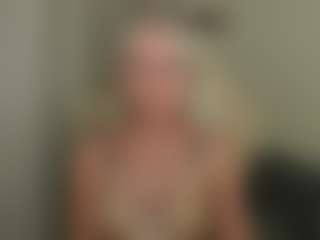 glossybabe's Live Sex Cam Show