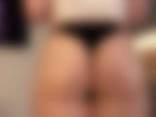 JoyBradley's Live Sex Cam Show