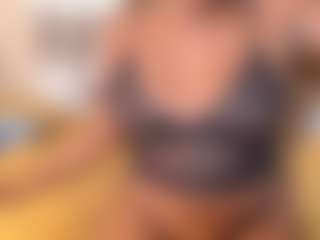 KarishmaB's Live Sex Cam Show