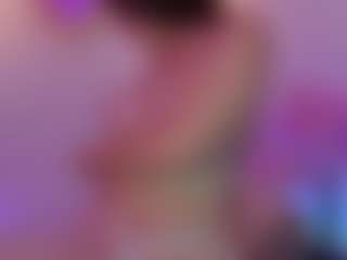 Live cam show with Maya Vexx - HD on Camsoda