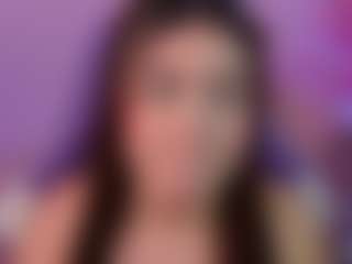 Live cam show with Maya Vexx - Deepthroat on Gym Cam Girls