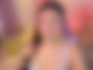 Live cam show with Maya Vexx - Teen (18+) on SquirtSoMuch