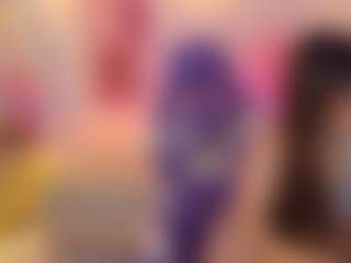 Live cam show with Maya Vexx - Cute on WildCum