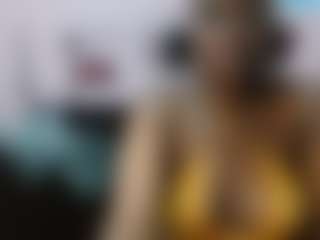 Live cam show with aylany_brunett - Ebony on Camsoda | colombia