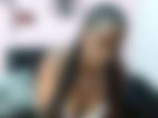 aylany_brunett's Live Sex Cam Show