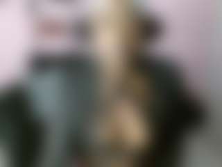 aylany_brunett's Live Sex Cam Show