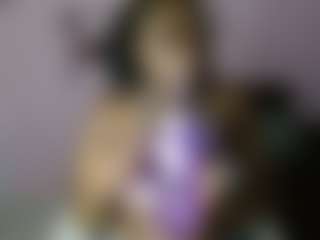 aylany_brunett's Live Sex Cam Show