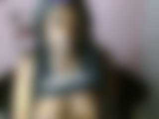 aylany_brunett's Live Sex Cam Show