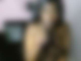 aylany_brunett's Live Sex Cam Show