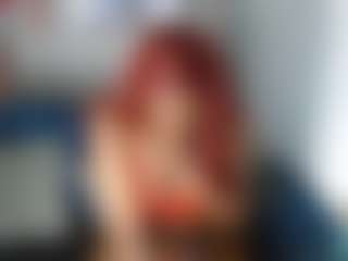 Live cam show with aylany_brunett - Smoking on madthumbs