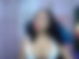 Live cam show with valeria-martinez19 - Camel Toe on SpunkLive
