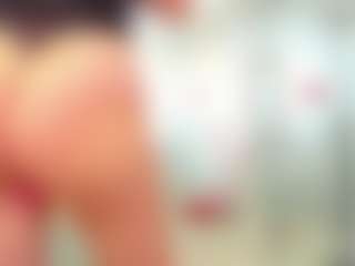 Live cam show with alfawoman - College on CamClone