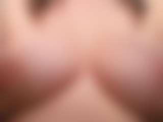 alfawoman's Live Sex Cam Show