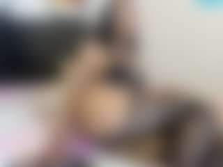 Live cam show with MeganRhyder - Smoking on SpankPalCams