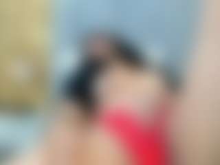 Live cam show with melani-dream - Facial on TeamSkeetLive