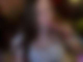 AliceOfWonders's Live Sex Cam Show