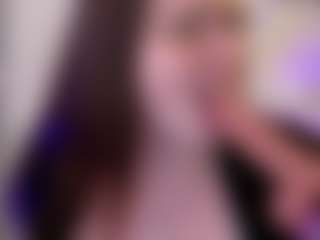 AliceOfWonders's Live Sex Cam Show