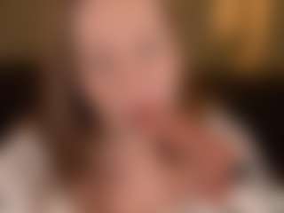 AliceOfWonders's Live Sex Cam Show