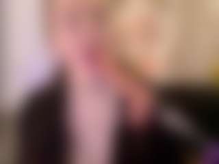 AliceOfWonders's Live Sex Cam Show