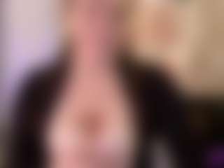 AliceOfWonders's Live Sex Cam Show