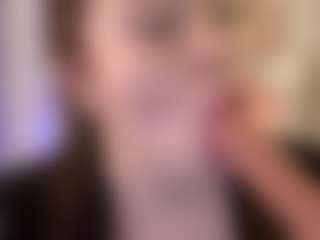AliceOfWonders's Live Sex Cam Show