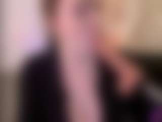 AliceOfWonders's Live Sex Cam Show